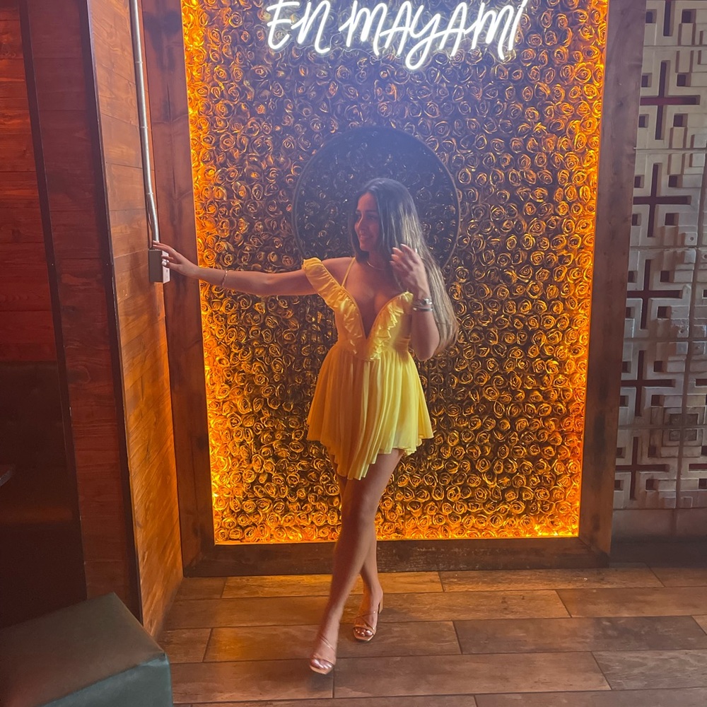 Yellow dress